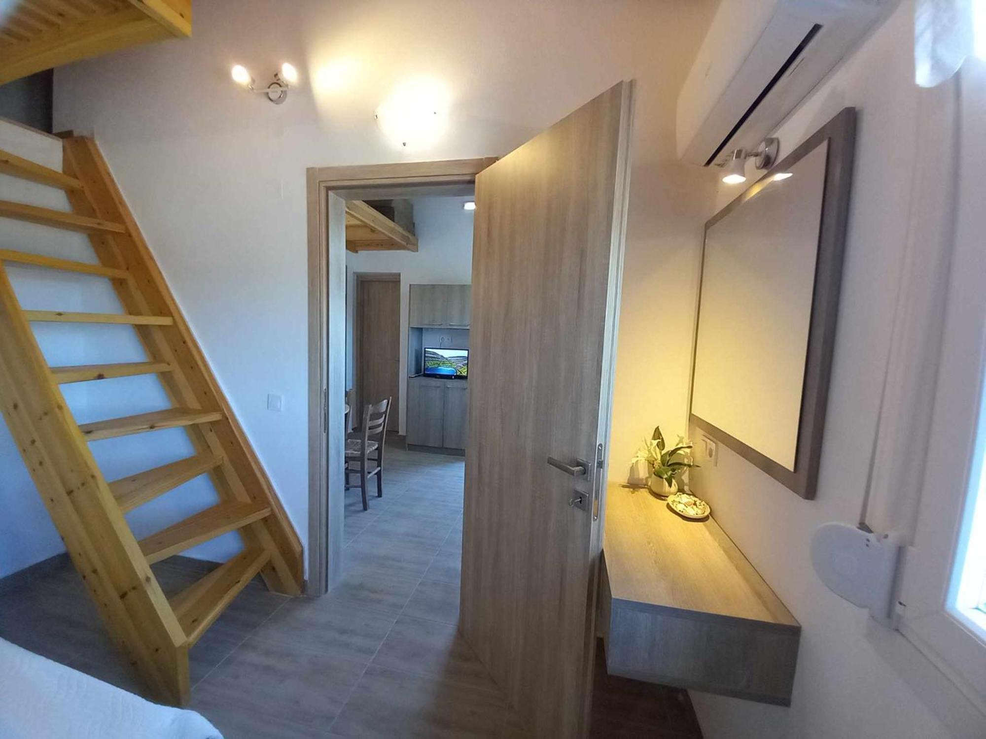 Theo Apartment 马拉希亚斯 外观 照片